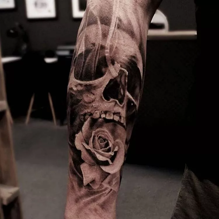 Skull and Rose Tattoo – The Most Spectacular Designs