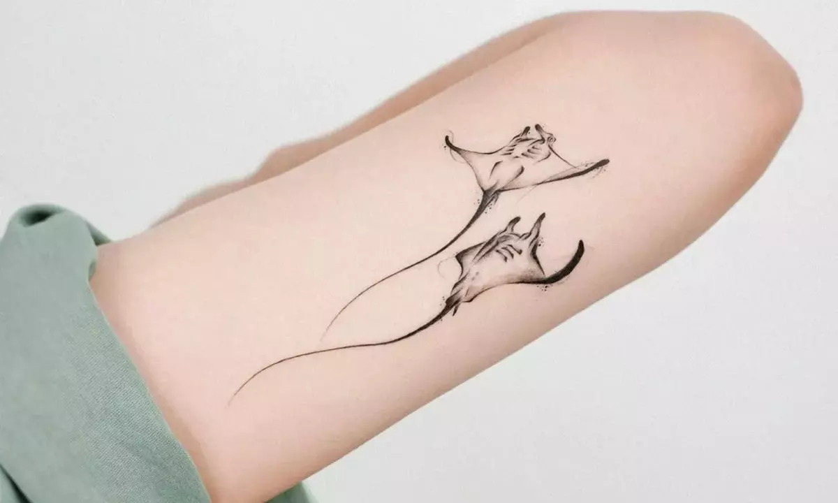Stingray tattoo by Tihoti Tatau: TattooNOW