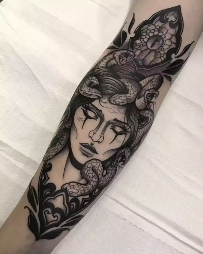 medusa tattoo (139)