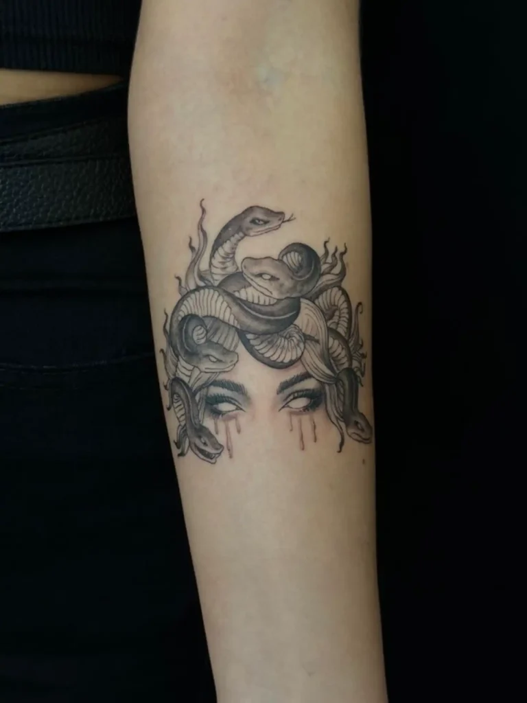 medusa tattoo (203)