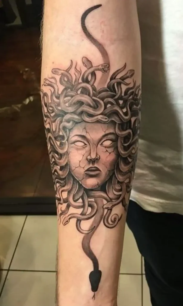 medusa tattoo (77)