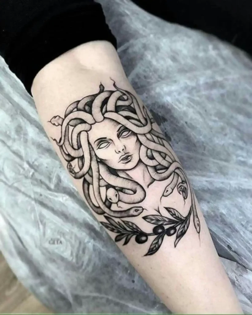 what does a medusa tattoo mean