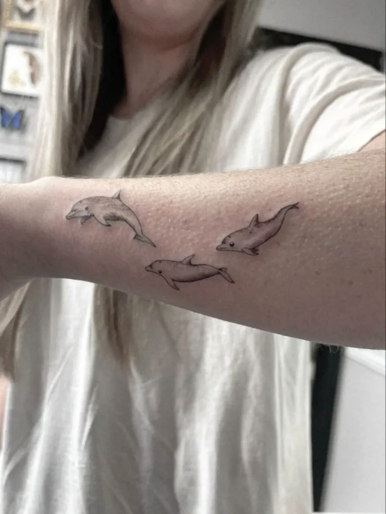 dolphin tattoo (1)