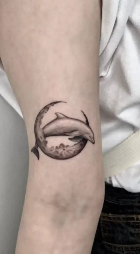 dolphin tattoo (134)