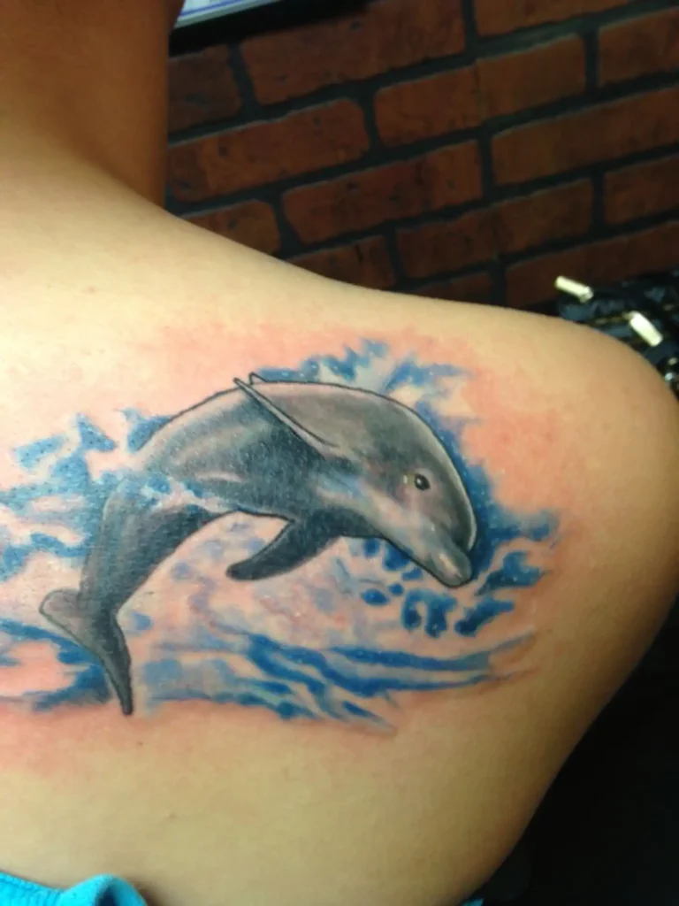 dolphin tattoo (17)