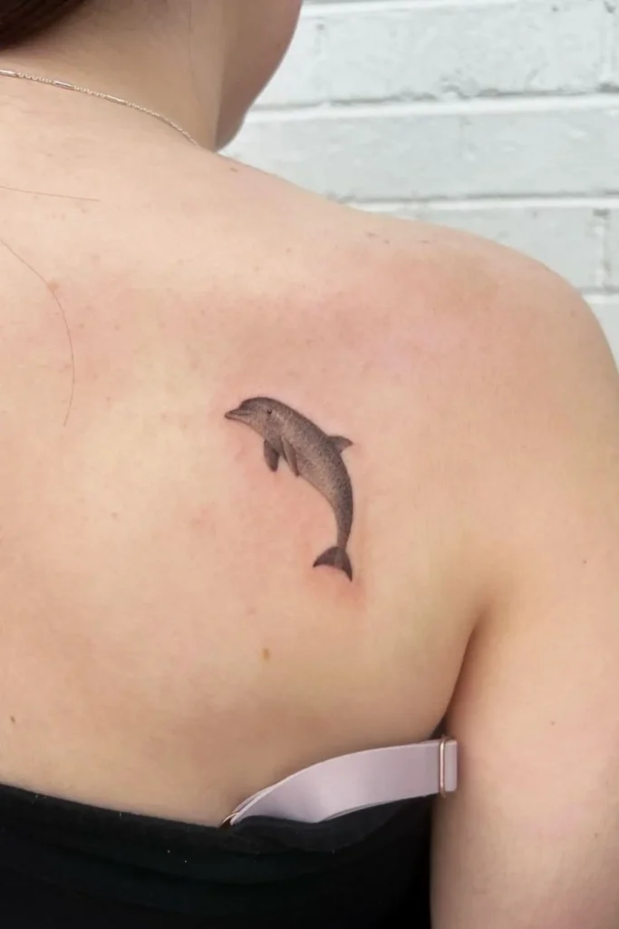 dolphin tattoo (71)