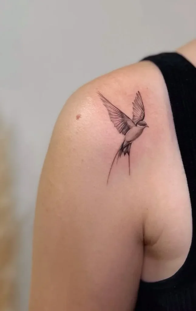 Swallow Tattoo (89)