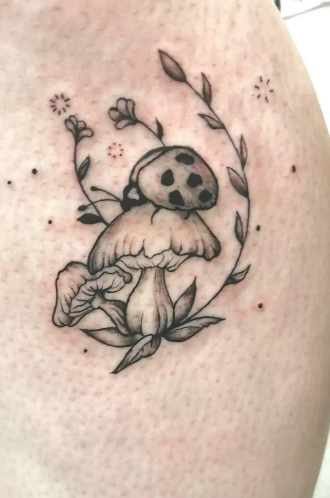 Ladybug Tattoo (158)
