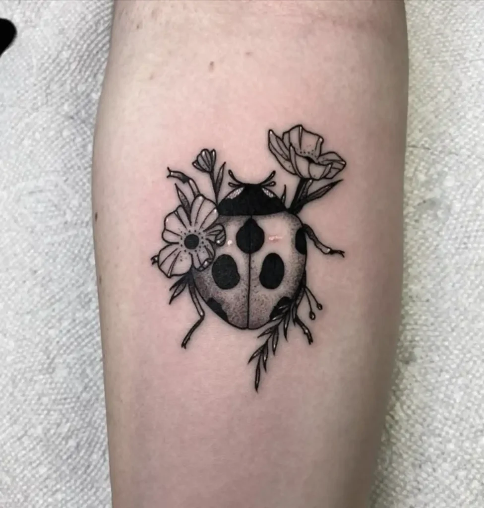 Ladybug Tattoo (97)