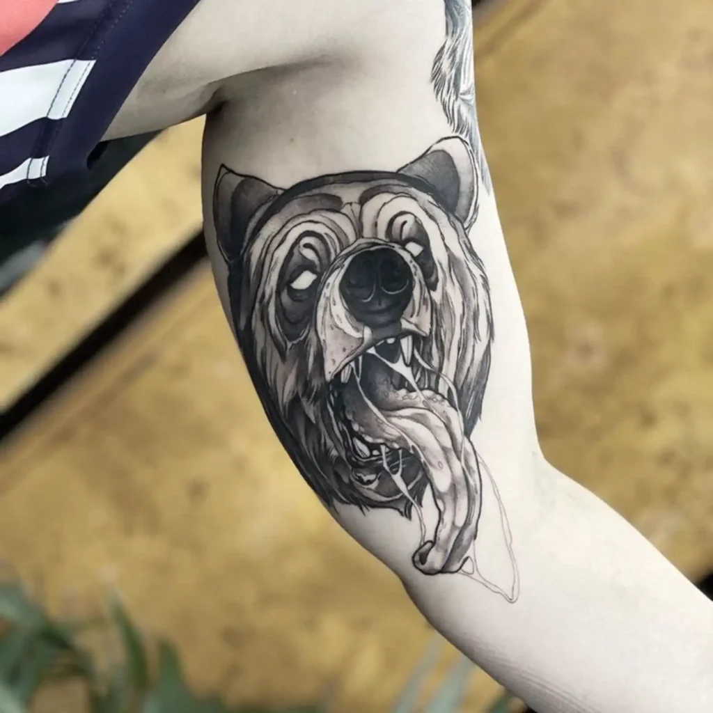 Bear Tattoo (143)
