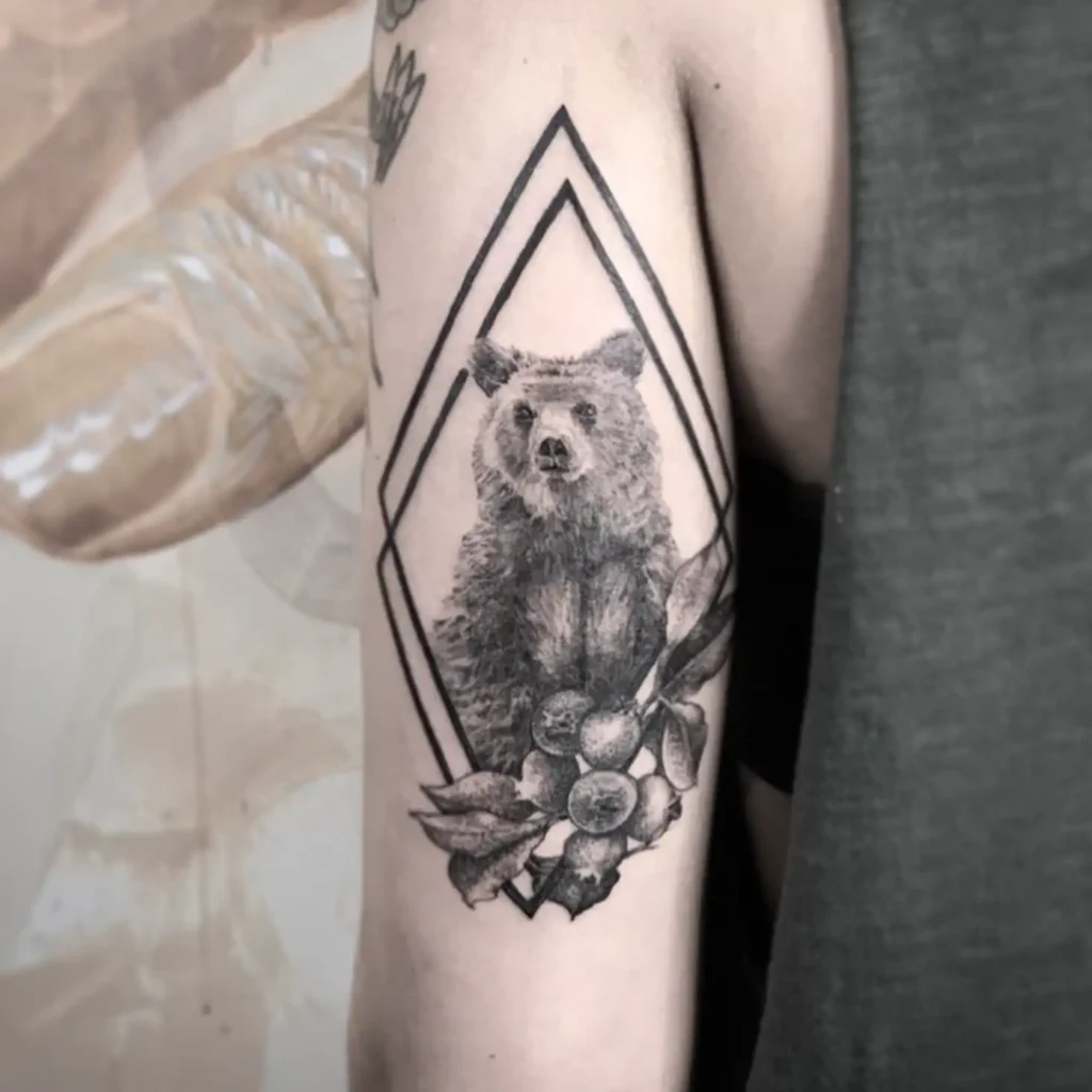 Bear Tattoo (186)